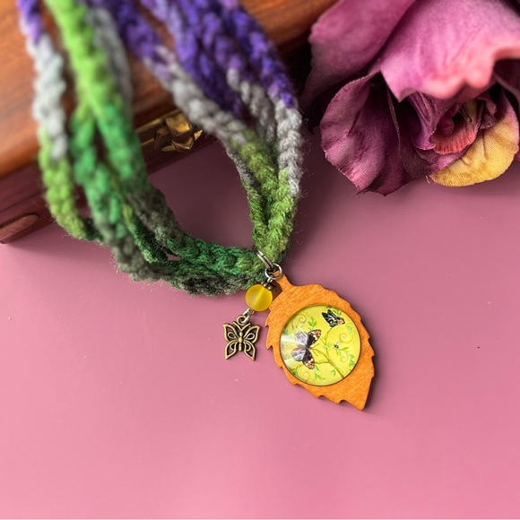 Handmade Crochet Butterfly Pendant Necklace Cottagecore - Picture 6 of 9